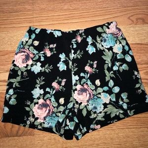 Flower patterned shorts